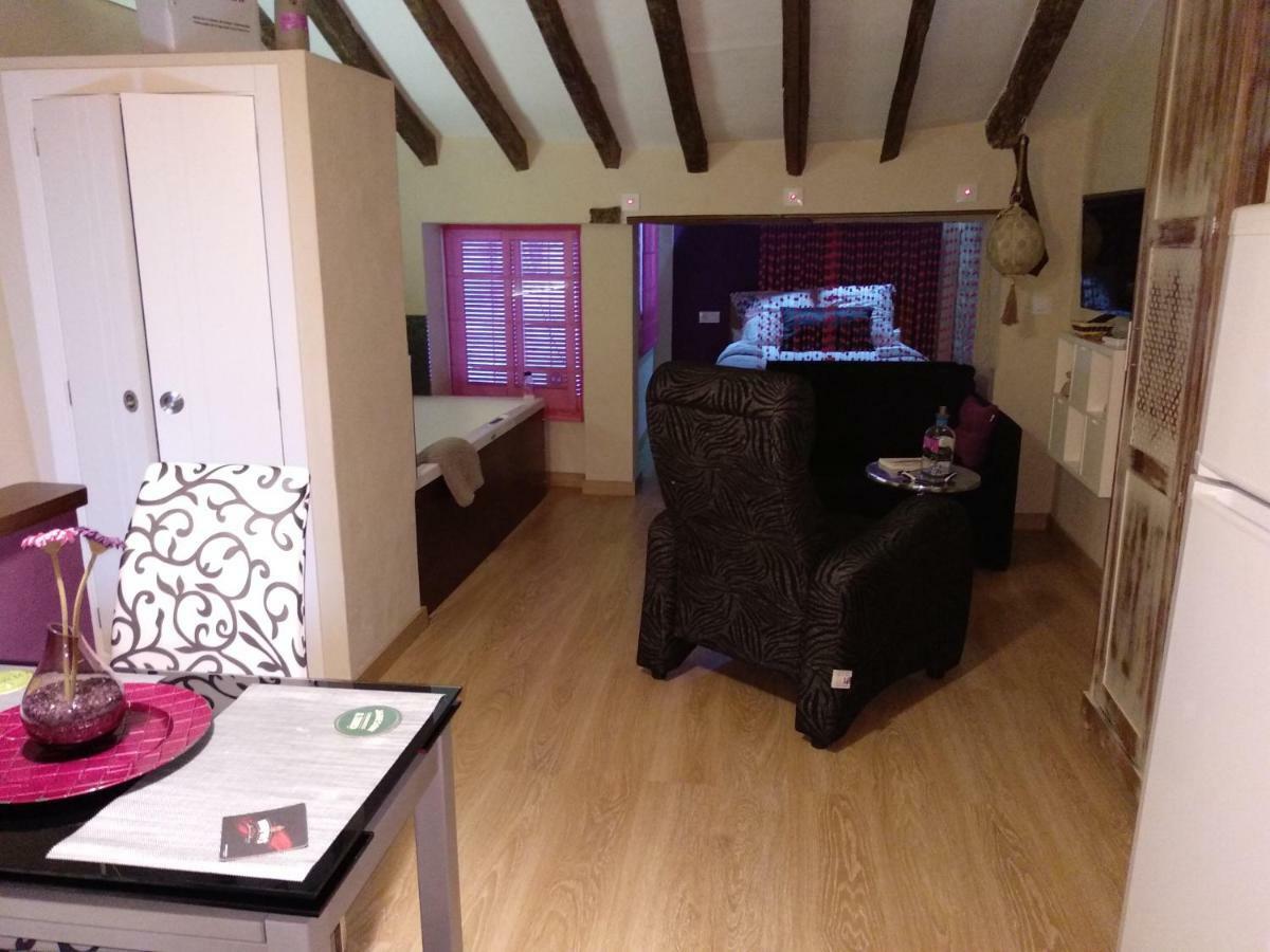 Loft "Elegante" Lila Pension Ubrique Buitenkant foto